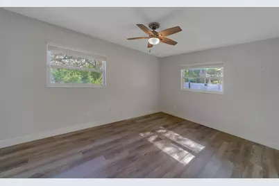 11146 51st Avenue N, Saint Petersburg, FL 33708 - Photo 28