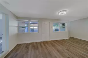 11146 51st Ave N, Saint Petersburg, FL 33708 - Photo 26