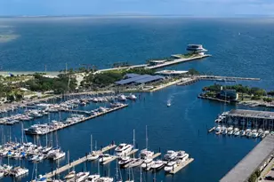 175 1st St S, Saint Petersburg, FL 33701 - Photo 42