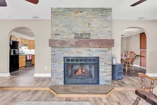 7843 Shoupe Rd, Plant City, FL 33565 - Photo 12