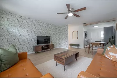 6908 S Macdill Avenue #A, Tampa, FL 33611 - Photo 4