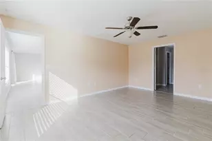 304 Cascade Bend Dr, Ruskin, FL 33570 - Photo 66
