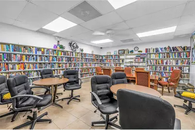 5287 81st Street N #5, Saint Petersburg, FL 33709 - Photo 38