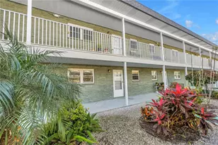 5287 81st St N, Saint Petersburg, FL 33709 - Photo 1