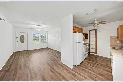 4727 Eldorado Drive, Tampa, FL 33615 - Photo 6