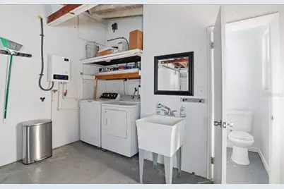 10416 Orange Blossom Lane, Seminole, FL 33772 - Photo 20