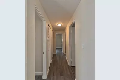 3618 E Shadowlawn Avenue, Tampa, FL 33610 - Photo 16