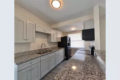 3618 E Shadowlawn Avenue, Tampa, FL 33610 - Photo 14