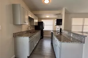 3618 E Shadowlawn Ave, Tampa, FL 33610 - Photo 12