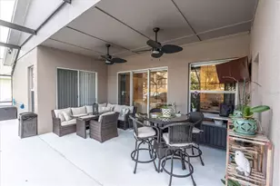 2718 Brianholly Dr, Valrico, FL 33596 - Photo 36