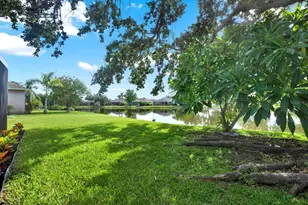 531 Hunter Ln, Bradenton, FL 34212 - Photo 24