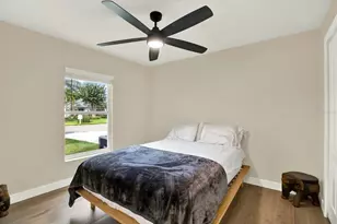 531 Hunter Ln, Bradenton, FL 34212 - Photo 16