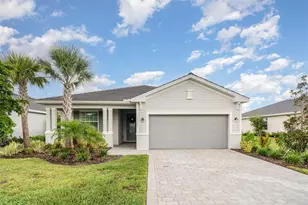 11360 Burgundy Dr, Venice, FL 34293 - Photo 1