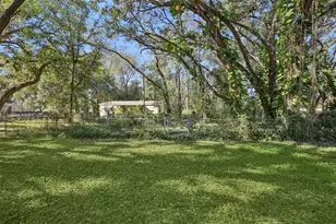 10706 Magnolia Dr, Thonotosassa, FL 33592 - Photo 38