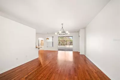 10539 Weybridge Drive, Tampa, FL 33626 - Photo 8