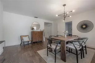4008 W Bay Villa Ave, Tampa, FL 33611 - Photo 2