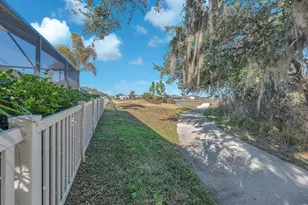 12928 Twin Bridges Dr, Riverview, FL 33579 - Photo 46