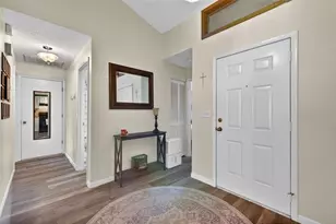 9750 Lake Seminole Dr E, Largo, FL 33773 - Photo 22