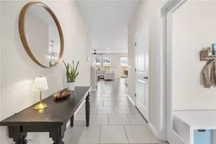 9853 Shoreline Vw Wy, Wesley Chapel, FL 33545 - Photo 10