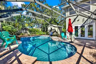 201 Georgia Ave, Crystal Beach, FL 34681 - Photo 18