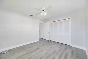 11211 60th Ave N, Seminole, FL 33772 - Photo 14