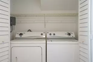 557 Pinellas Bayway S, Tierra Verde, FL 33715 - Photo 30