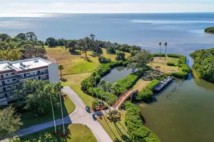 504 S Florida Ave, Tarpon Springs, FL 34689 - Photo 2