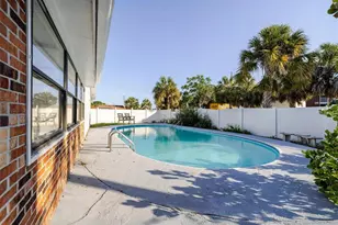 10733 Drummond Rd, Tampa, FL 33615 - Photo 28