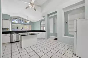 4517 Oak River Cir, Valrico, FL 33596 - Photo 20