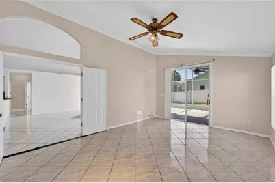 4517 Oak River Circle, Valrico, FL 33596 - Photo 32