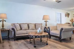 27197 Simona Ave, Brooksville, FL 34602 - Photo 2