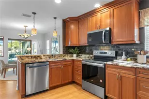 253 Hermosita Dr, Saint Pete Beach, FL 33706 - Photo 14