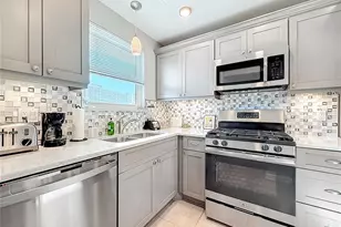 5925 Shore Blvd S, Gulfport, FL 33707 - Photo 8