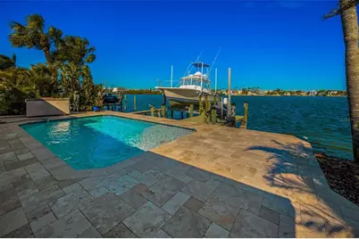 366 La Hacienda Drive, Indian Rocks Beach, FL 33785 - Photo 74