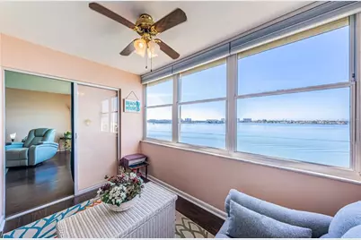 4750 Cove Circle #605, Saint Petersburg, FL 33708 - Photo 22