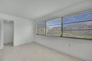 5242 Opal Ln, New Port Richey, FL 34652 - Photo 16