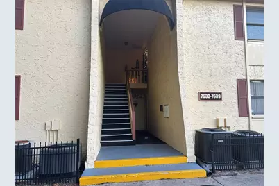 7633 Dolonita Drive #7633, Tampa, FL 33615 - Photo 2