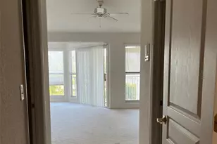 116 Brent Cir, Oldsmar, FL 34677 - Photo 2