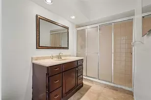 18302 Aintree Ct, Tampa, FL 33647 - Photo 10