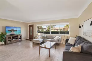 1945 59th St N, Saint Petersburg, FL 33710 - Photo 4