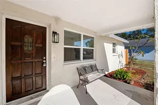 11967 106th Ct, Largo, FL 33778 - Photo 2