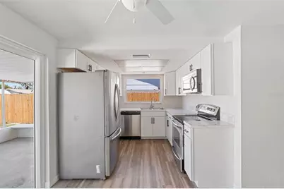 11967 106th Court, Largo, FL 33778 - Photo 10