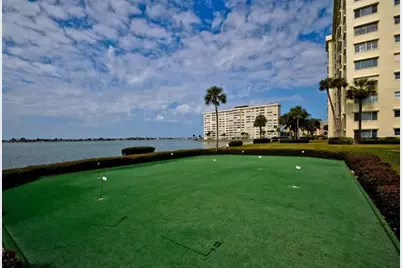 4725 Cove Circle #808, Saint Petersburg, FL 33708 - Photo 44
