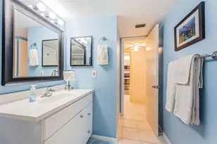 4725 Cove Cir, Saint Petersburg, FL 33708 - Photo 26