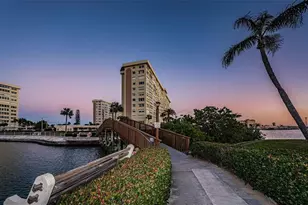 4725 Cove Cir, Saint Petersburg, FL 33708 - Photo 40
