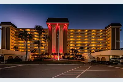 4725 Cove Circle #808, Saint Petersburg, FL 33708 - Photo 1