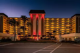 4725 Cove Cir, Saint Petersburg, FL 33708 - Photo 1