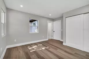 525 Lamara Way NE, Saint Petersburg, FL 33704 - Photo 18