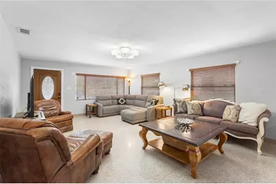 907 W Columbus Drive, Tampa, FL 33602 - Photo 8