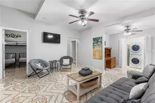 907 W Columbus Dr, Tampa, FL 33602 - Photo 28